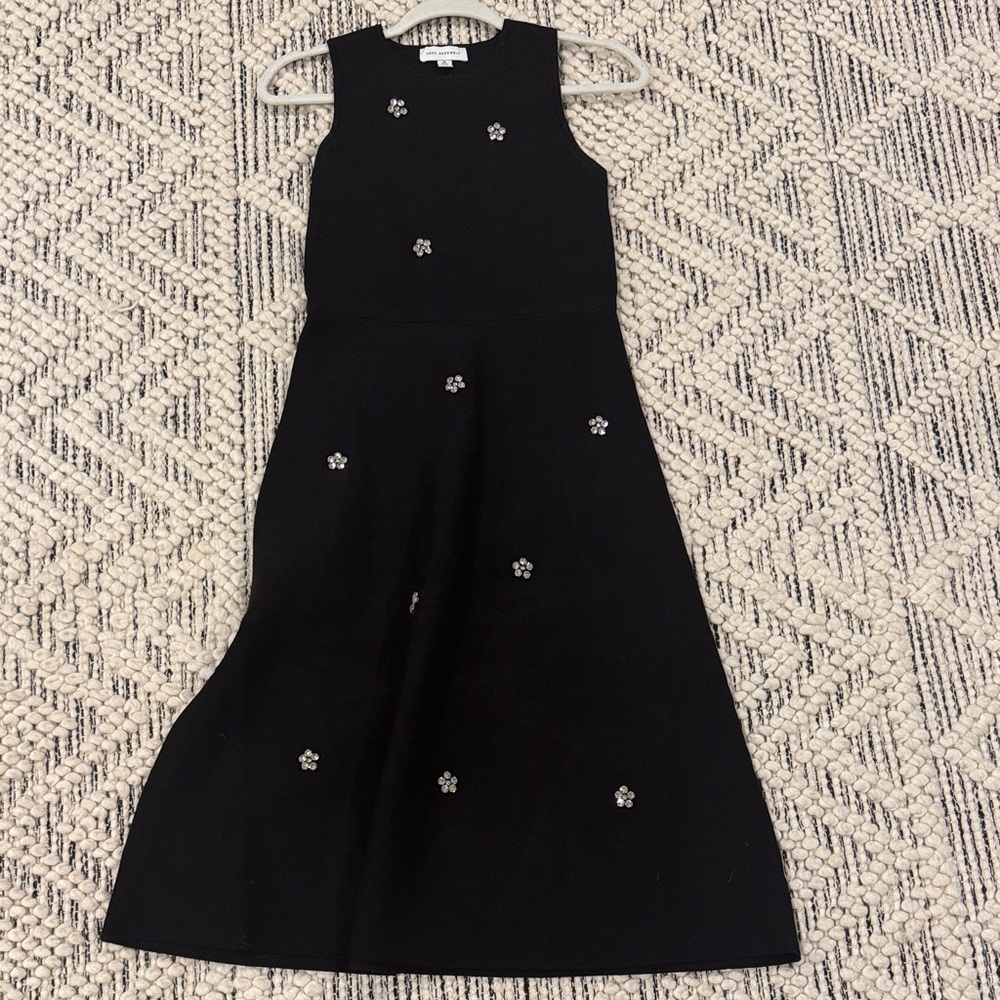 Elegant Black Floral Embellished Dress